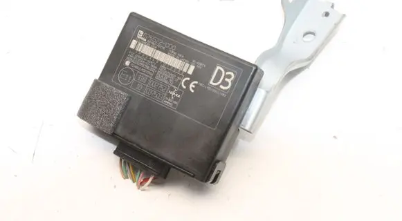 Toyota RAV 4 (XA40) Other devices 8978042170