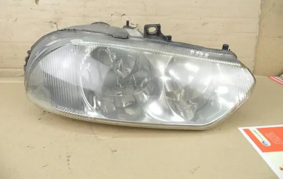 Alfa Romeo 156 Headlight/headlamp
