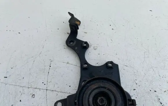 Toyota Corolla Verso E121 Power steering belt tensioner 486