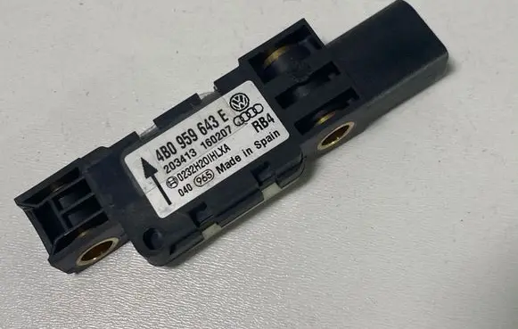 Audi A3 S3 8P Airbag deployment crash/impact sensor 4B0959643E