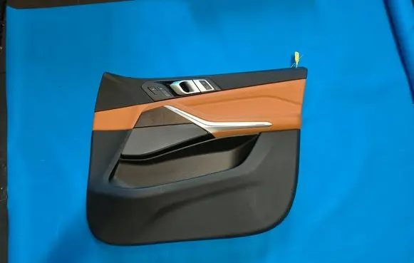 BMW X5 G05 Coupe rear side trim panel 