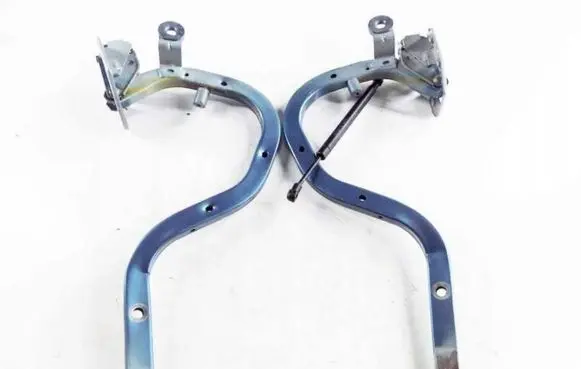 Jaguar S-Type Tailgate/trunk/boot hinge