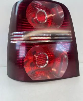 Volkswagen Cross Touran I Rear/tail lights 1T0945095N 1T0945111K M2222