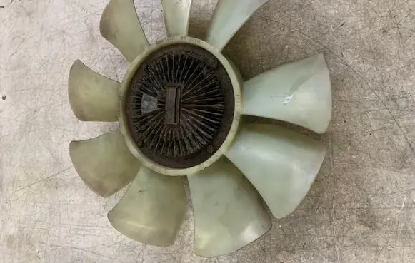 Ford Ranger Viscous fan clutch 
