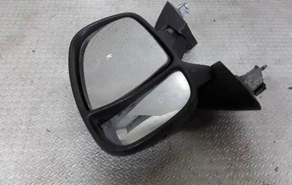 Nissan Primastar Front door electric wing mirror E2010022