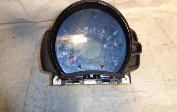 Peugeot 108 Speedometer (instrument cluster) 769167320U