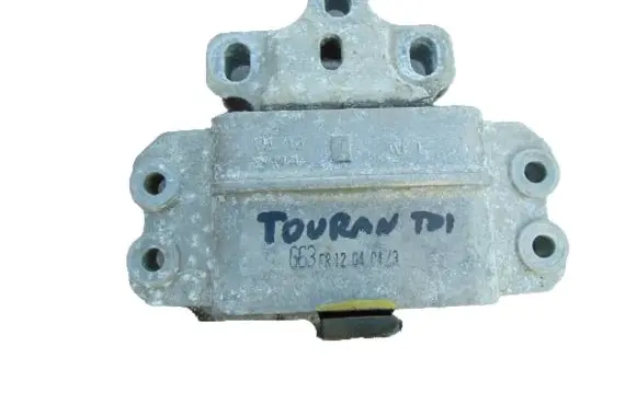 Volkswagen Touran I Engine mount bracket 1K0199555T