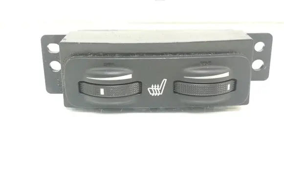 Toyota Avensis T250 Seat heating switch 453417