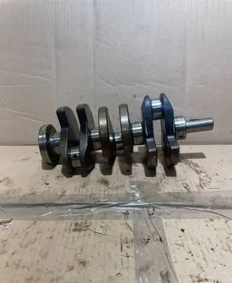 Volkswagen Polo IV 9N3 Crankshaft 03D1L020