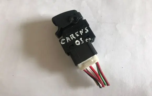 KIA Carens I Electric window control switch