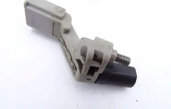 Volkswagen Golf V Crankshaft position sensor 036906433F