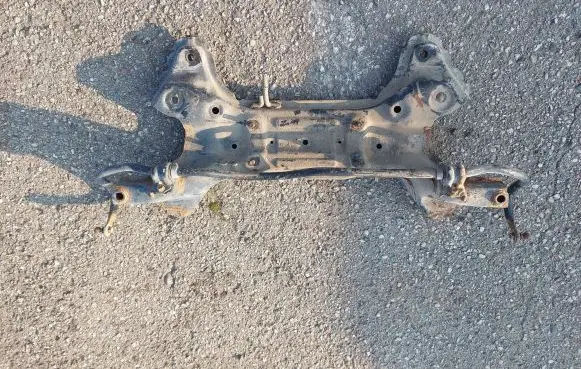 Hyundai i20 (PB PBT) Front subframe