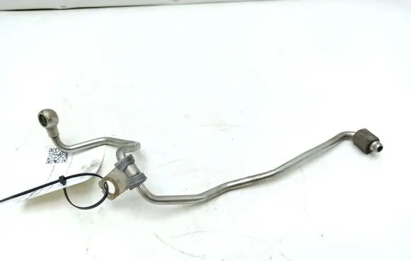Audi A4 S4 B9 8W Turbo turbocharger oiling pipe/hose 04L145771H