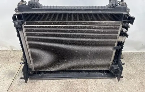Land Rover Range Rover Velar Radiator set Gx7319710bc Hk838005db