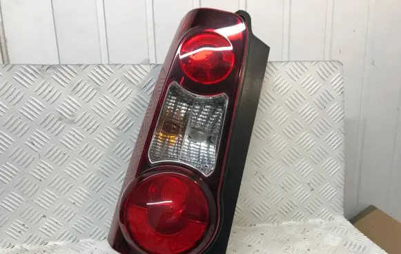 Citroen Berlingo Rear/tail lights 9680608080 9677205580