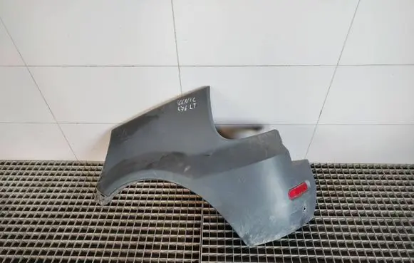 Renault Scenic RX Rear bumper corner part panel trim 7700435885