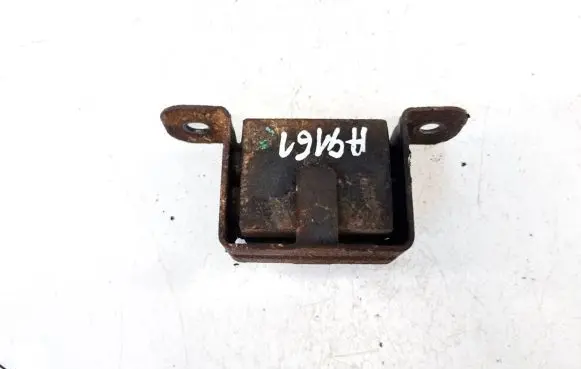 Hyundai Santa Fe Engine mounting bracket