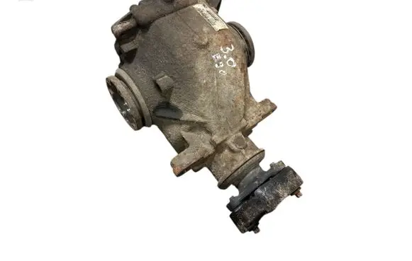 BMW 3 E90 E91 Rear differential 7571188