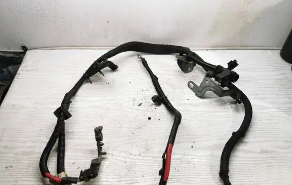 Volvo S60 Positive cable (battery) 31327735