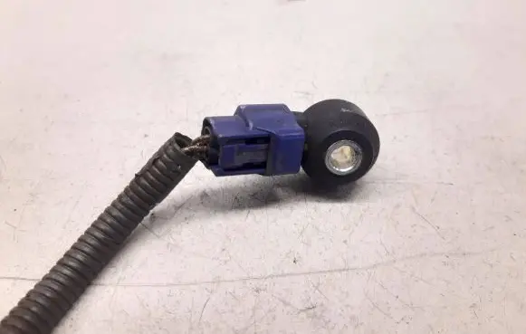 Nissan Murano Z50 Detonation knock sensor KNE20
