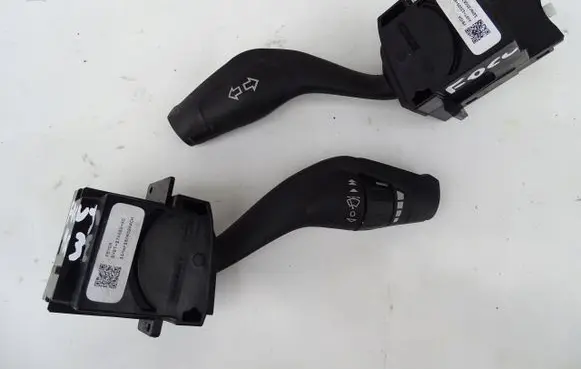 Ford Focus Wiper control stalk BV6T17A553AC