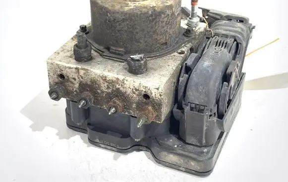 Toyota Auris E180 ABS Pump 44540-02380
