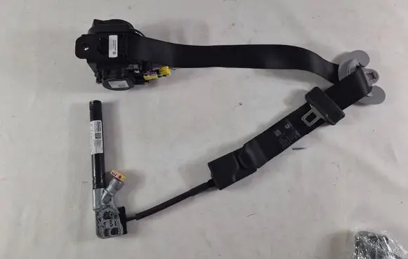 Tesla Model Y Juniper Front seatbelt 3856706N1C