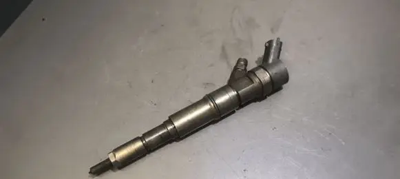 BMW X5 E53 Fuel injector 0986435022 7785573