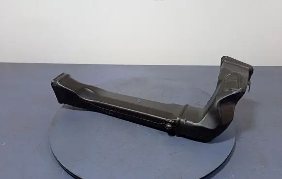 Intake resonator