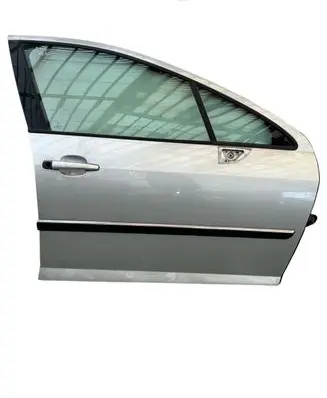 Peugeot 407 Front door