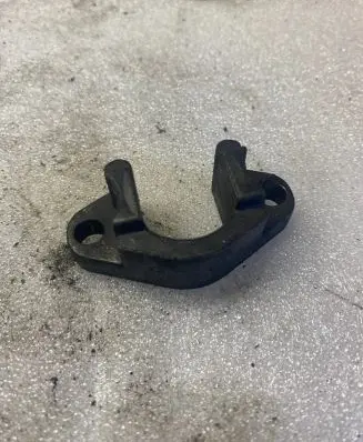 BMW 3 E90 E91 Fuel Injector clamp holder