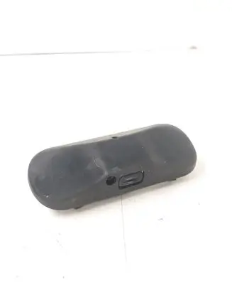 Windshield washer spray nozzle