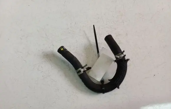 Toyota Corolla Verso AR10 Engine coolant pipe/hose 