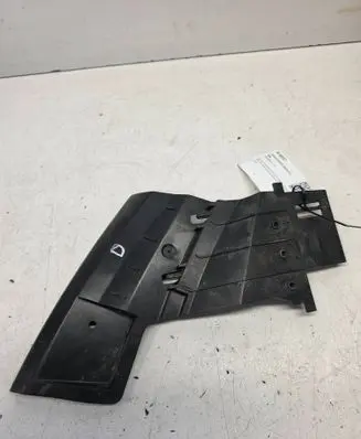 Volvo S60 Front bumper mounting bracket 31323428