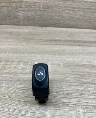 Renault Clio II Electric window control switch 429998K