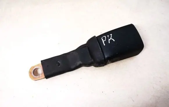 Lexus RX 300 Front seatbelt buckle 7k8300 13dec04
