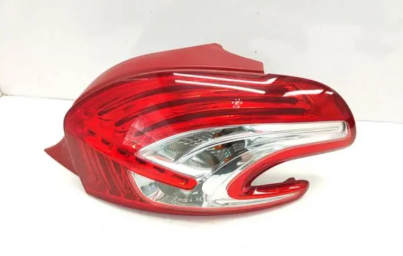 Peugeot 208 Rear/tail lights 9672628380 79998D