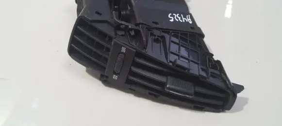 KIA Ceed Dashboard side air vent grill/cover trim 808799 808809