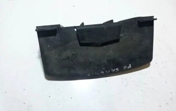 Headlight/headlamp mounting bracket