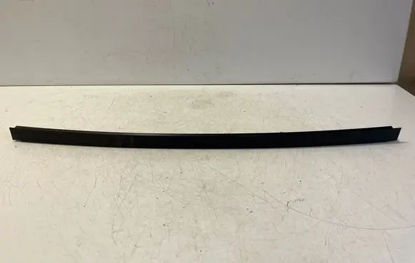 BMW X3 F25 Rear door windshield rail 7205754
