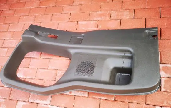 Nissan Navara D40 Rear door card panel trim 1022083