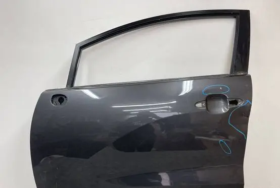 KIA Rio Front door