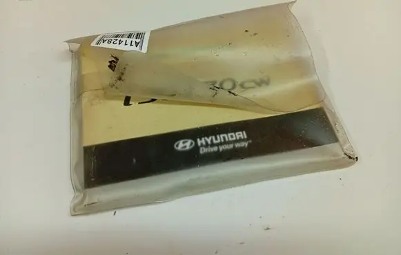 Hyundai i30 Owners service history hand book