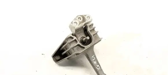 KIA Niro Engine mount bracket 21810G2000