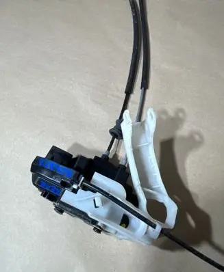 Hyundai Sonata Rear door lock 814103K001