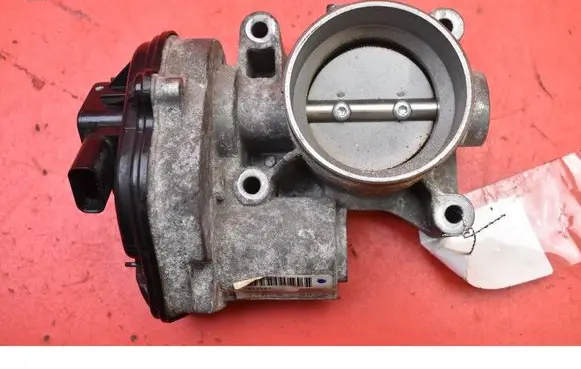 Ford Focus C-MAX Throttle body valve 4M5G-ED