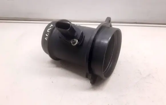Audi A4 S4 B7 8E 8H Mass air flow meter 059906461K