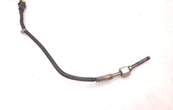 Mercedes-Benz Sprinter W901 W902 W903 W904 Exhaust gas temperature sensor A0009058904