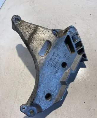 Audi A3 S3 8P Engine mounting bracket 03L199207 KTS62V120 AIS19C031F6