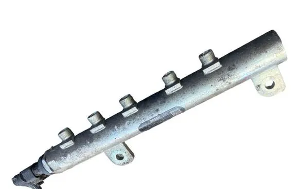 Opel Vectra C Fuel main line pipe 0445214095 55209582